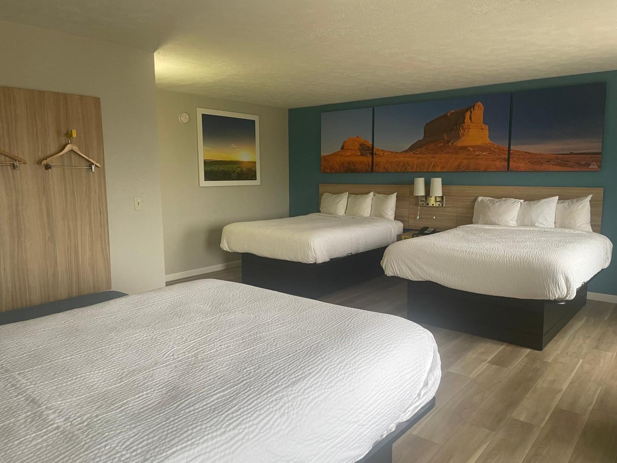 Days Inn By Wyndham Warrensburg Dış mekan fotoğraf